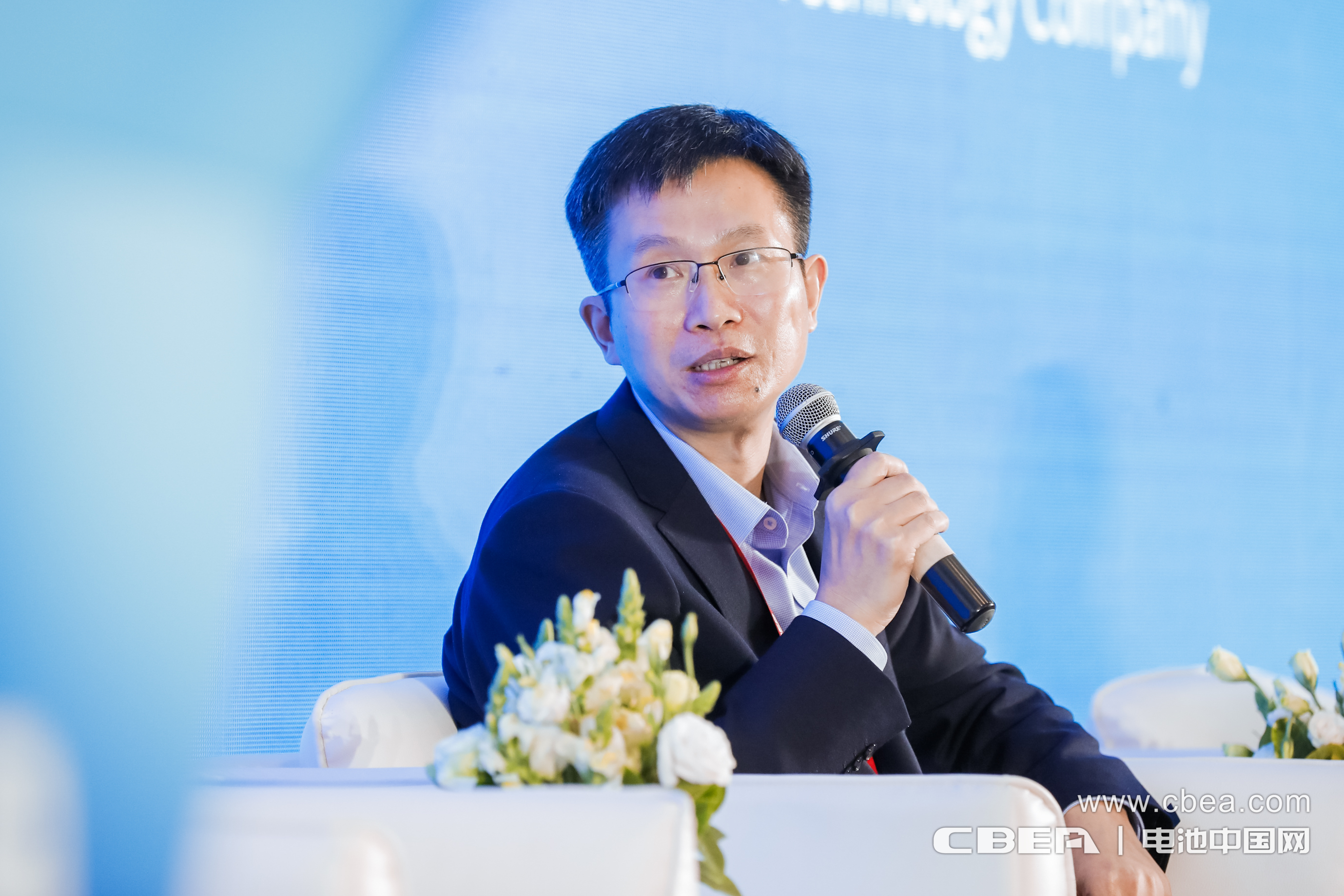 (2021年(nián)3月(yuè)19日(rì))克能(néng)新能(néng)源科(kē)技(jì)有(yǒu)限公司柯克博士在(CIBF深圳)圓桌會(huì)議(yì)發言