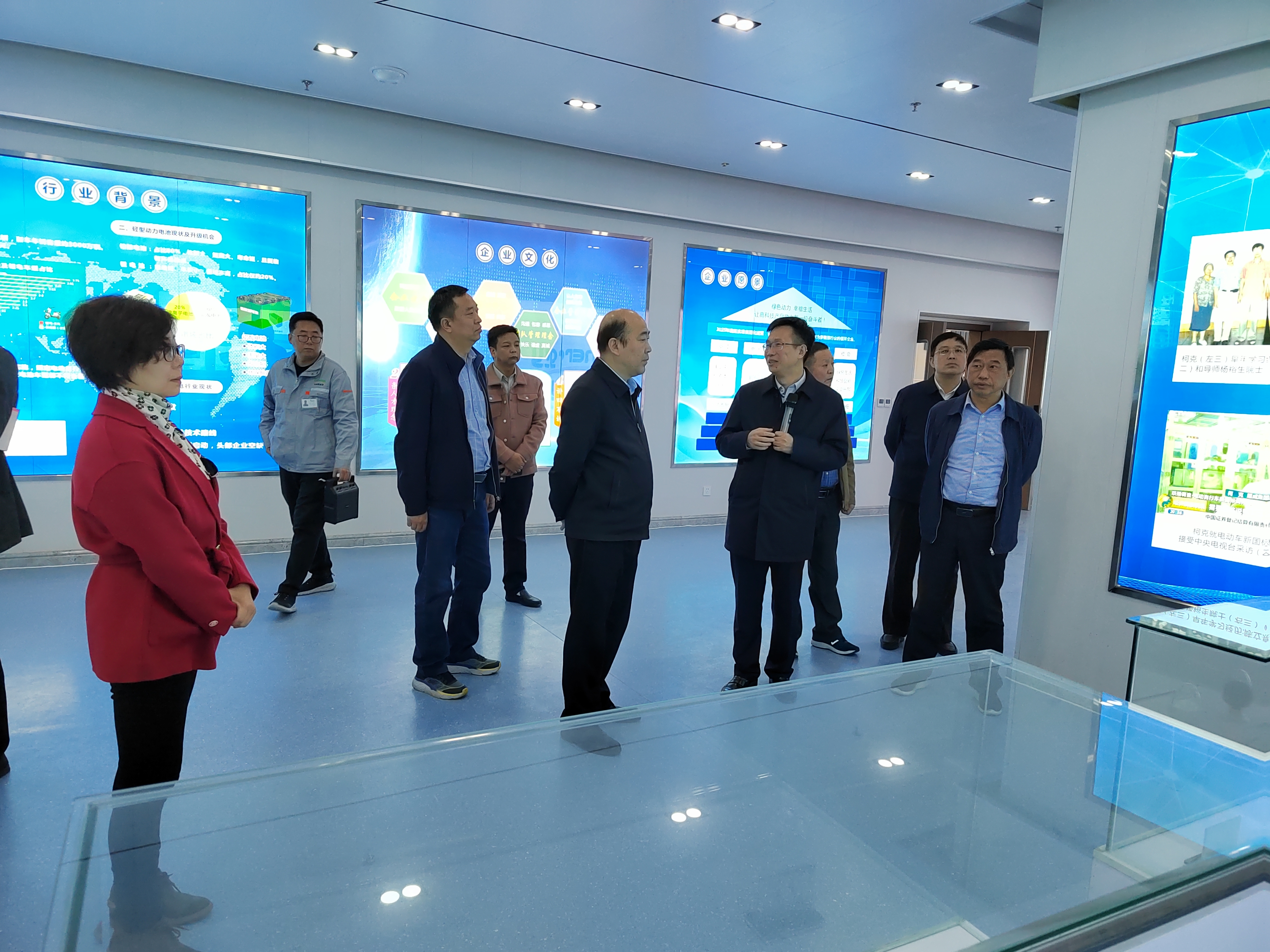 河(hé)南(nán)省工(gōng)信廳副廳長(cháng)郝敬紅(hóng)一(yī)行(xíng)莅臨克能(néng)新能(néng)源調研（2021年(nián)10月(yuè)28日(rì)）