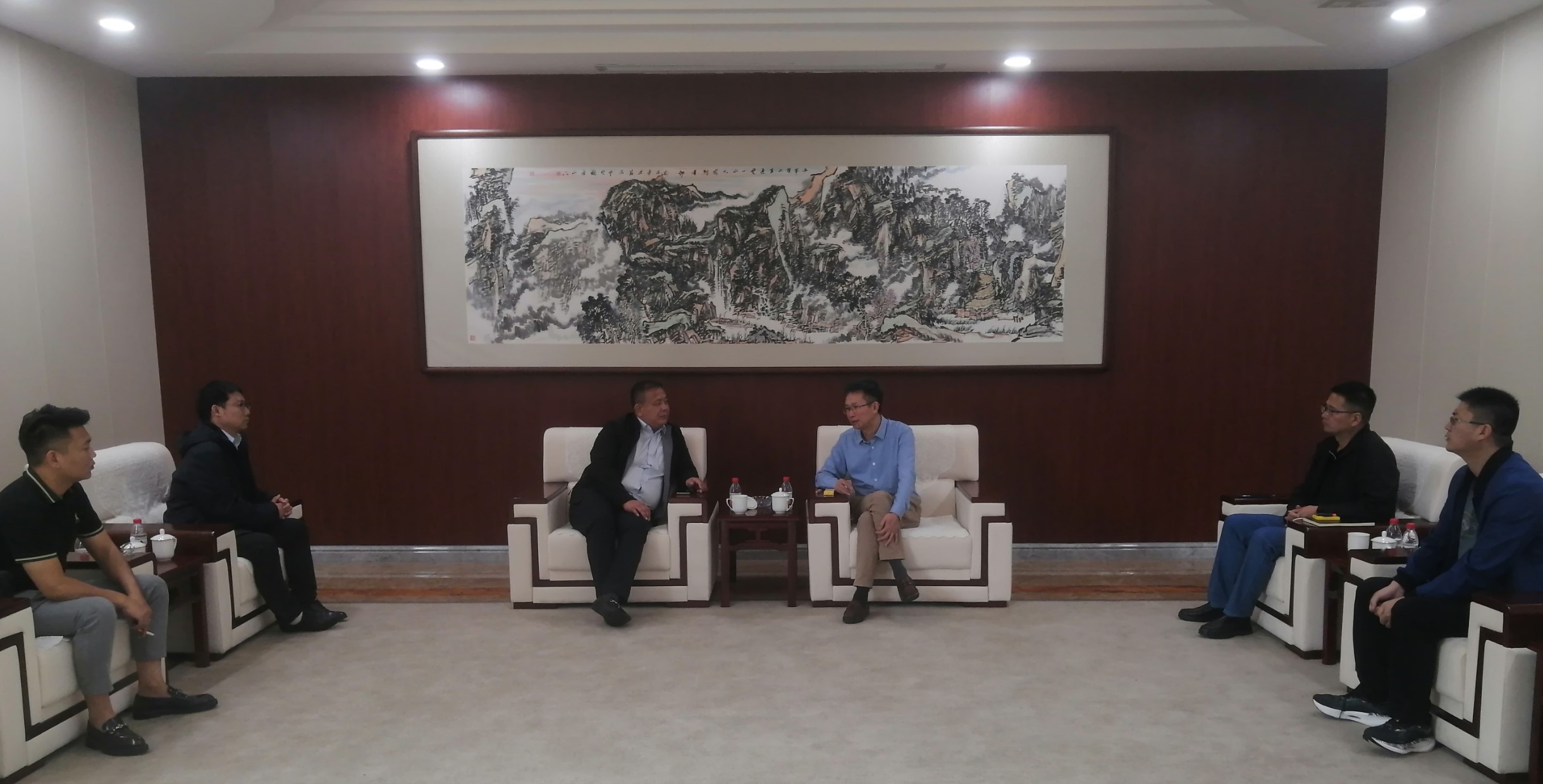 陽光(guāng)新能(néng)源副總裁蔣瓊一(yī)行(xíng)莅臨克能(néng)新能(néng)源考察交流（2023年(nián)9月(yuè)27日(rì)）